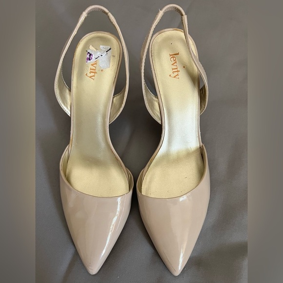 Levity Elegant Patent Leather Nude Slingback Heels 9 - Picture 2 of 5